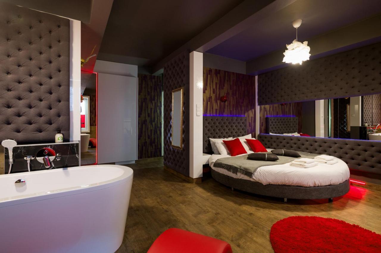 Yourplace Romantic Apartment With Private Patio Cracovia Exterior foto