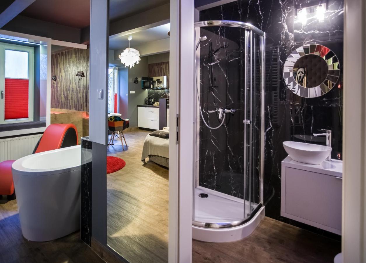 Yourplace Romantic Apartment With Private Patio Cracovia Exterior foto